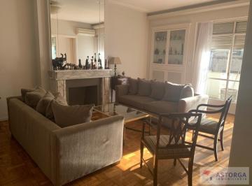 Departamento · 234ha · 5 Ambientes · 1 Cochera · Excelente Piso en Esquina en Impecable Estado con Muchas Luz y Sol