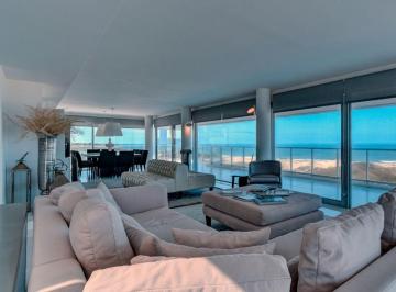 BPV-BPV-6381_2 · 4 Dorm. | Playa Brava Ref: 6381