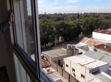 Departamento de 2 ambientes, San Isidro · Alquiler Dpto 2 Amb con Cochera. Beccar Centro