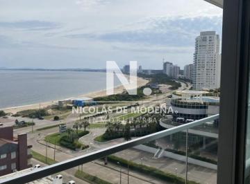 Foto1 · A Pasos del Conrad, Torre de Categoría