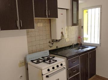 Departamento · 60m² · 3 Ambientes · Bv. Segui. 1174. Dpto. Planta Baja. Dos Dorm.. Patio