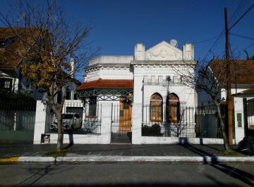Casa · 255m² · 4 Ambientes · 1 Cochera · Casa - de Estilo Inglés 4 Amb en Una Sola Planta Quilmes Residencial
