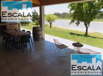 Casa · 180m² · 6 Ambientes · 2 Cocheras · Country Solar Victoria Casa con Bajada El Rio