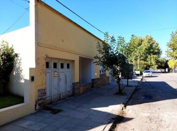 Casa de 6 ambientes, San Andrés de Giles · Casa con Muy Buena Ubicación