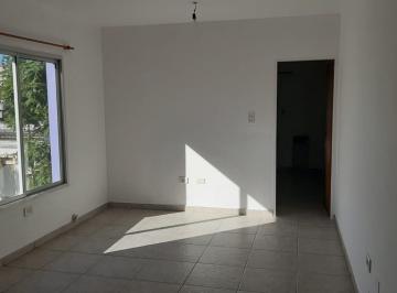Departamento de 2 ambientes, Morón · Departamento 2 Ambientes C/cochera - a m de La Estación de Morón