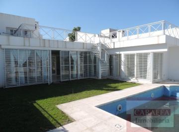 Casa · 277m² · 5 Ambientes · 2 Cocheras · Pqe. Chacabuco - Espectacular - La Mejor Vista de La Ciudad