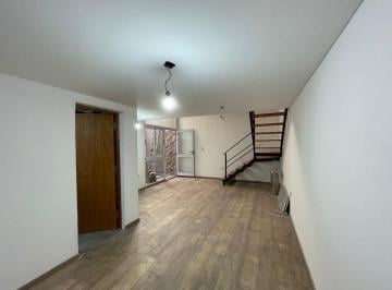 Casa · 108m² · 3 Ambientes · 2 Cocheras · Casa, 2 Dorm., Venta, Abasto, Rosario