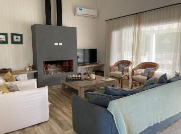 Casa de 4 ambientes, Costa Esmeralda · Casa en Costa Esmeralda Sector Ecuestre 478 - 8 Pax