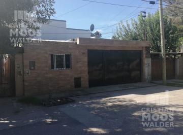 Casa · 95m² · 3 Ambientes · 1 Cochera · Casa en Venta 3 Ambientes Ingeniero Maschwitz