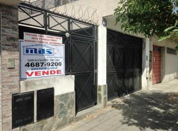 PH · 100m² · 4 Ambientes · 1 Cochera · PH - Mataderos