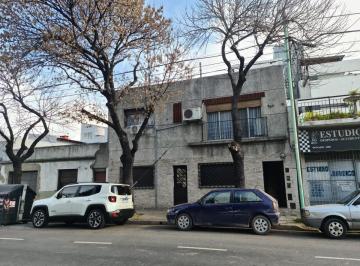 PH · 90m² · 4 Ambientes · 1 Cochera · PH Planta Alta - Villa Urquiza