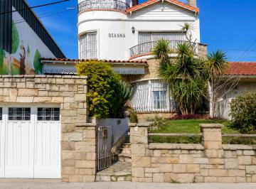 Casa · 306m² · 5 Ambientes · 1 Cochera · Merlo - Venta - Casa 5 Ambientes