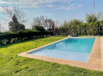 Casa de 5 ambientes, Tigre · Alquiler de Verano en Santa Bárbara. Enero Completo 2027.
