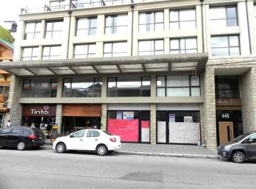 Local comercial · 143m² · 1 Ambiente · Sobre Calle San Martín Al 400 Locales 1 y 2 Unificados