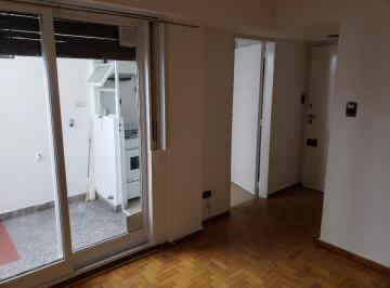 Departamento de 2 ambientes, Balvanera · Viamonte y Pueyrredón. 2 Amb Primer Piso Lateral C/patio. 40 m² Impecable Estado. Hay Financiación