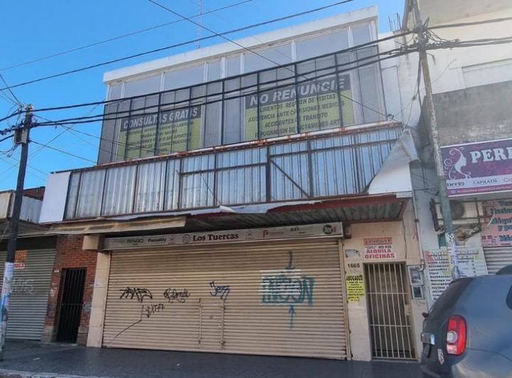 Local comercial · 480m²