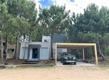 FRENTE · Casa en Alquiler en Costa Esmeralda - Sector Deportivo - Lote 353 - 8 Personas