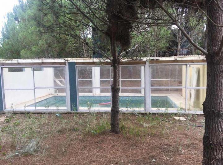 Casa · 190m² · 4 Ambientes · 2 Cocheras