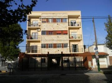 Departamento de 2 ambientes, Lomas de Zamora · Vergara Al 1800