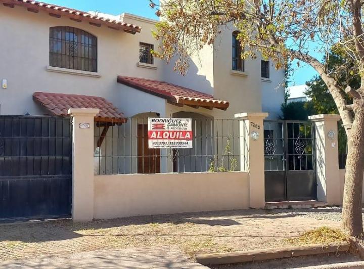 Casa · 200m² · 6 Ambientes · 2 Cocheras
