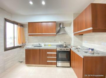 DES-DES-151_2 · Excelente Departamento 3 Amb. con Cochera y Balcon en Venta. Villa Lugano.