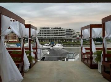 terraza · Local en Venta Ubicado en Bahia Grande, Nordelta, G. B. a. Zona Norte