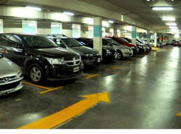 Garage , Recoleta · Riobamba y Santa Fe Cochera Fija en Pb Apta Auto - Camioneta