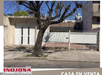 Casa · 140m² · 3 Ambientes · 3 Cocheras · Casa en Venta en San Justo