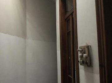 Edificio · Edificio Comercial - Adrogue