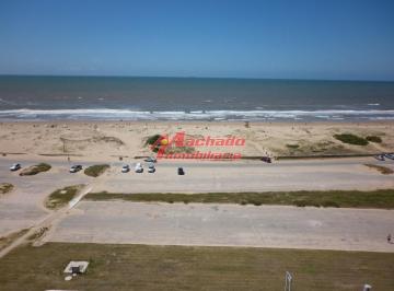 Foto1 · Alquile Apartamento de Dos Dorm. en Punta del Ester, Playa Brava