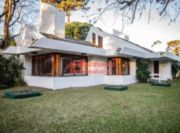 Foto1 · Casa en Venta de 6 Dorm., Playa Mansa, Punta del Este.