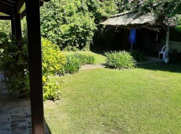 Casa · 164m² · 6 Ambientes · 3 Cocheras · Casa en Venta Baradero con Pileta y Parque