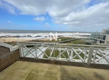 Foto1 · Departamento Penthouse en La Barra con Impactantes Vistas.
