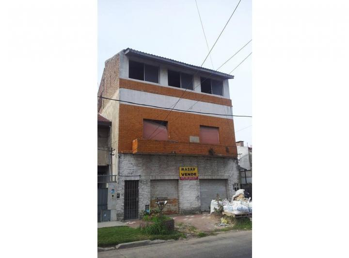 Casa · 700m² · 8 Ambientes