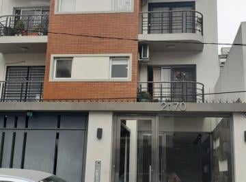 Departamento de 2 ambientes, General San Martín · Excelente Semipiso 2 Ambientes en San Martin Ctro.