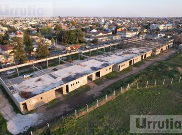 Local comercial · 800m² · Local - Moron