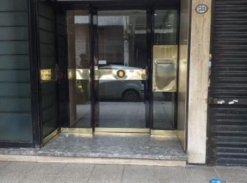 Departamento de 3 ambientes, Balvanera · Ecuador Al 500