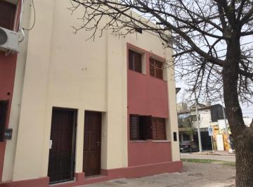 Casa · 70m² · 3 Ambientes · Casas - Duplex - Macrocentro, Resistencia