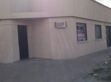 Casa de 3 ambientes, Lomas de Zamora · Saavedra Esq Ramón Falcón! Apta Crédito/ Financia Dueño