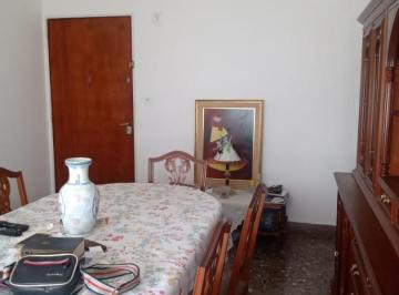 Departamento · 60m² · 3 Ambientes · Departamento 3 Ambientes con Cochera