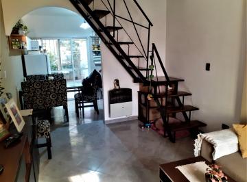 PH de 4 ambientes, La Matanza · Impecable Duplex 3 Ambientes + Entrepiso. con Entrada de Auto