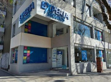 BMP-BMP-635_2 · Local Comercial 2 Pisos - Zona 13 y 43