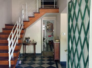 Casa · 150m² · 5 Ambientes · 1 Cochera · Casa de 4 Dorm. en Fisherton - Bv Argentino Al 8300