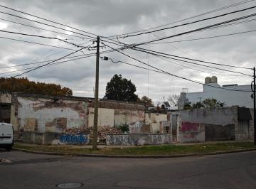 Casa · 223m² · 1 Ambiente · Propiedad Demolida en Esquina de Casilda y Diaz Velez