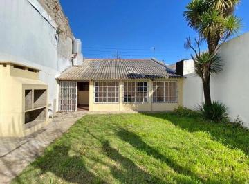 Casa · 100m² · 3 Ambientes · 1 Cochera · Casa - 3 Ambientes - Merlo