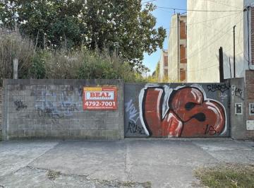 Terreno · 660m² · Unico Lote de 660 m² Para Desarrollo Fot 3 Zonific Tc Tomo
