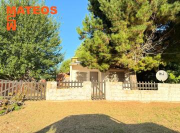 Casa de 3 ambientes, Mar del Tuyú · Venta Chalet Mar del Tuyu - Amoblado