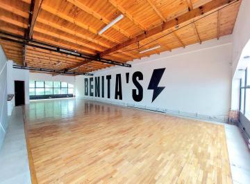 Oficina comercial · 200m² · Oficina Grande en Alquiler en Ramos Mejía