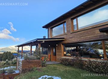 Casa · 220m² · 7 Ambientes · 2 Cocheras · Casa - Arelauquen Golf & Country Club