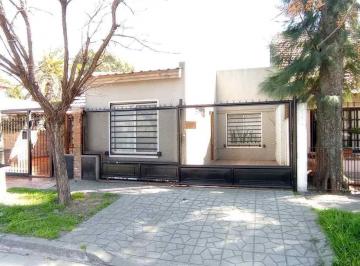Casa de 3 ambientes, Ituzaingó · Casa PH en Venta en Ituzaingo Norte